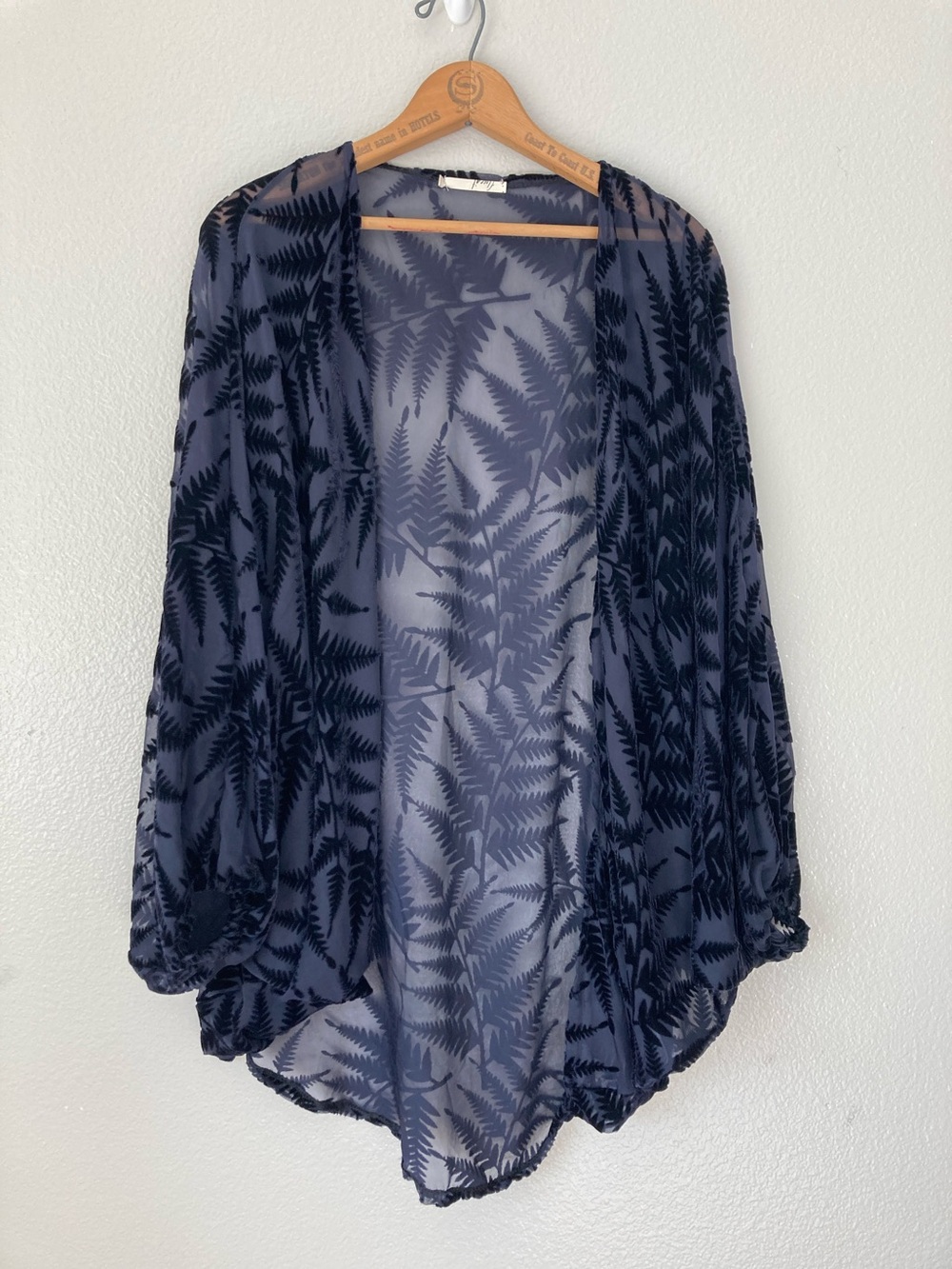 Anthropologie Floreat Velvet Burnout Sheer kimono Topper Leaf Print OSFM